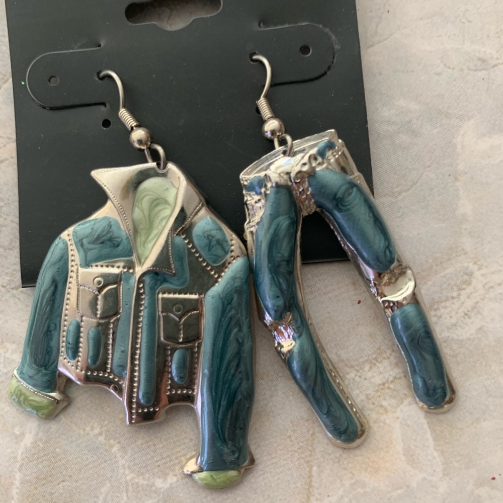 Vintage Denim Jacket and Jeans Vintage Metal Earrings - Picture 4 of 6